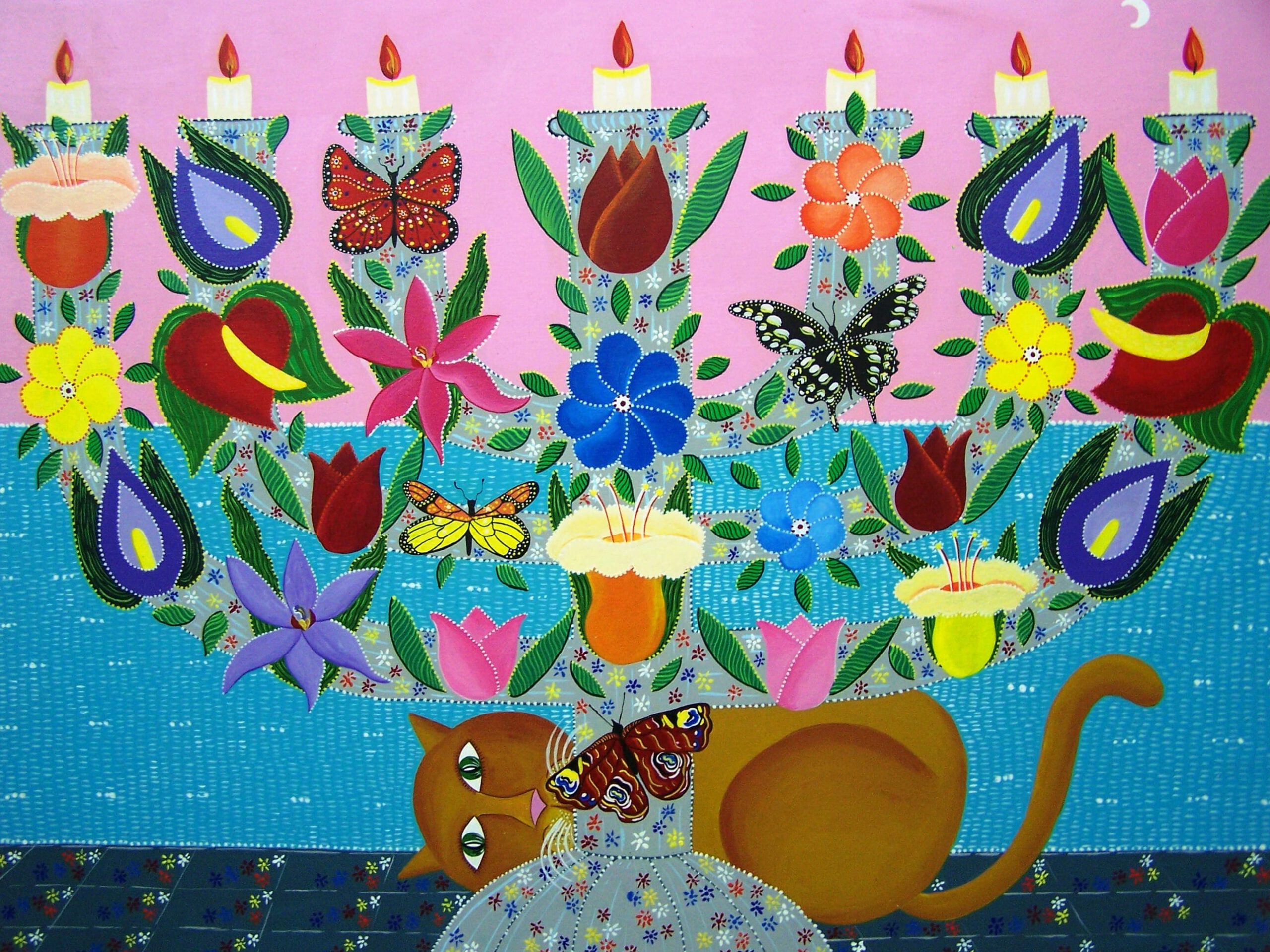 2008 El candelabro con flores y gato
